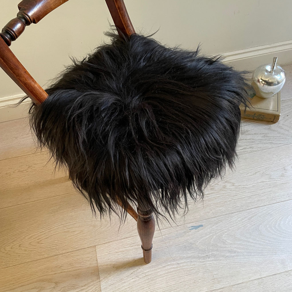 Icelandic Sheepskin Roundie Seat Cover Natural Black Long Fur 35cm