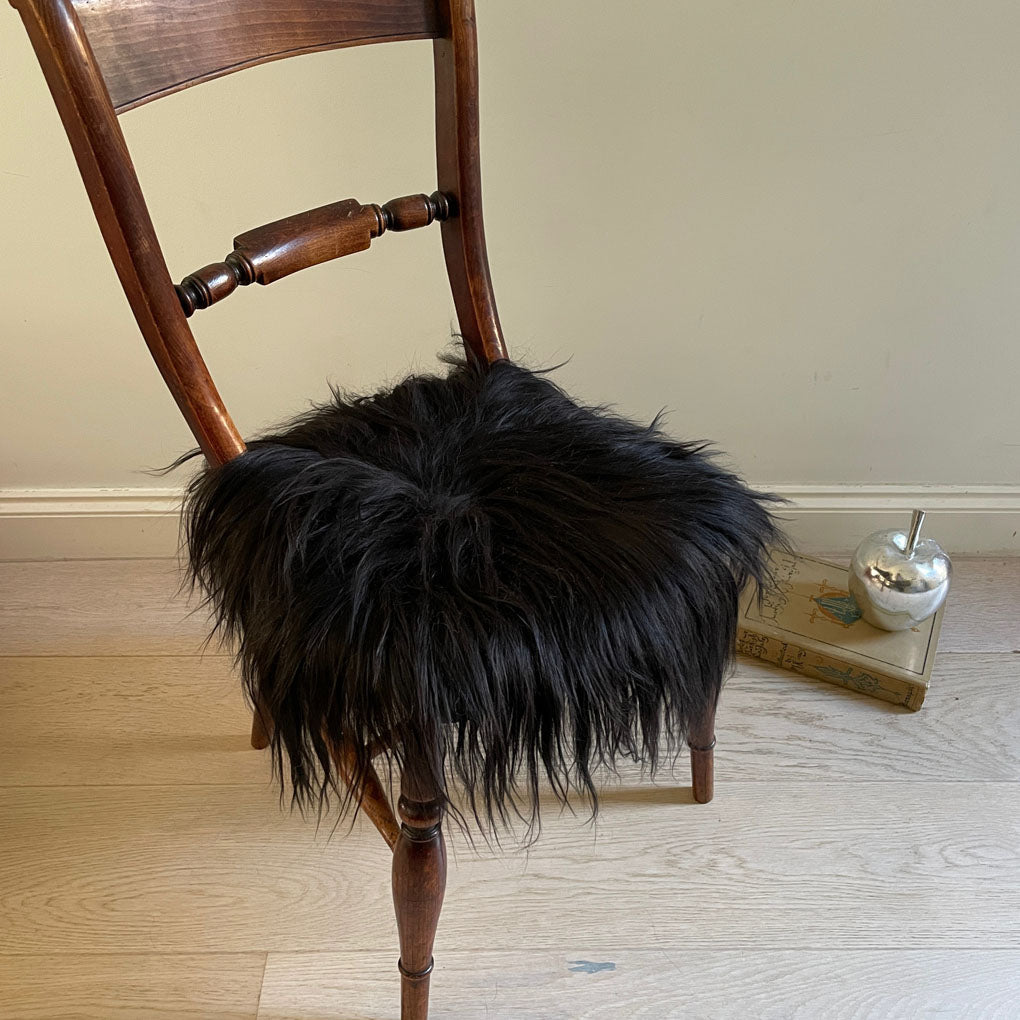 Icelandic Sheepskin Roundie Seat Cover Natural Black Long Fur 35cm