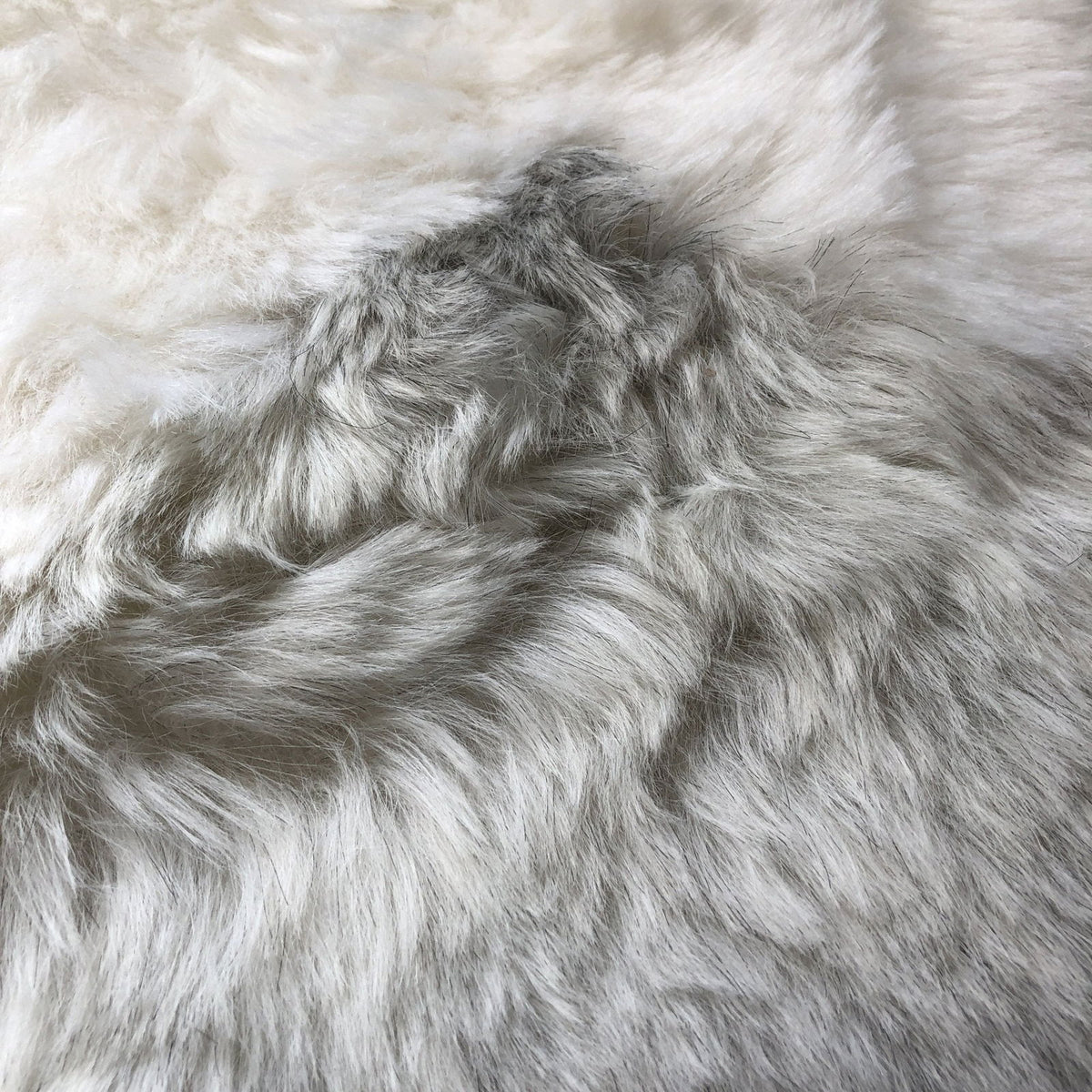 Icelandic Sheepskin Square Seat Cover 37cm White & Natural Grey Shorn