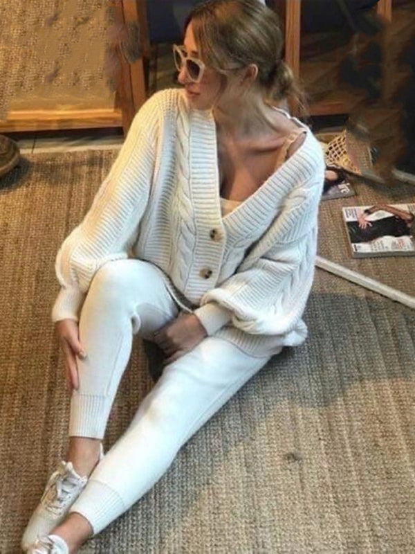 Women's Fashion V-neck Solid Colour Suit Sweater & Knitted Pants White