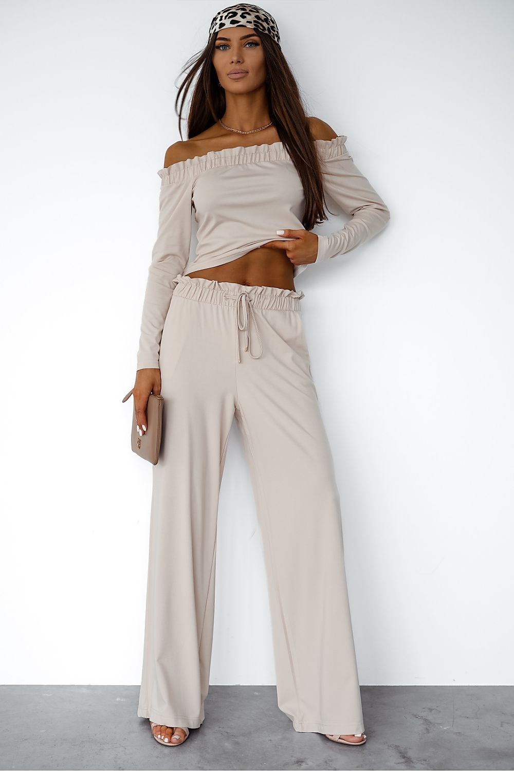 LaBalancia Off-Shoulder Spanish Neckline Loungewear Set - Sensual Viscose Chic