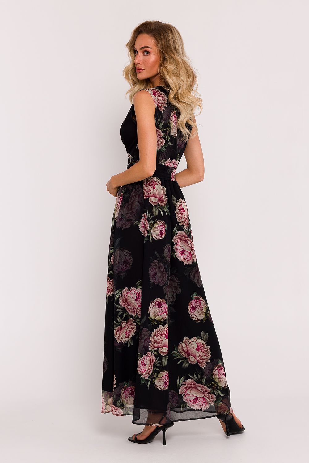Moe Chiffon Maxi Daydress with High Slit and V-Neck