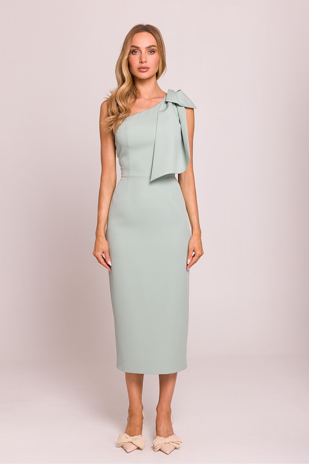 Moe Clara Asymmetrical One-Shoulder Pencil Midi Dress with Bow Accent green 2