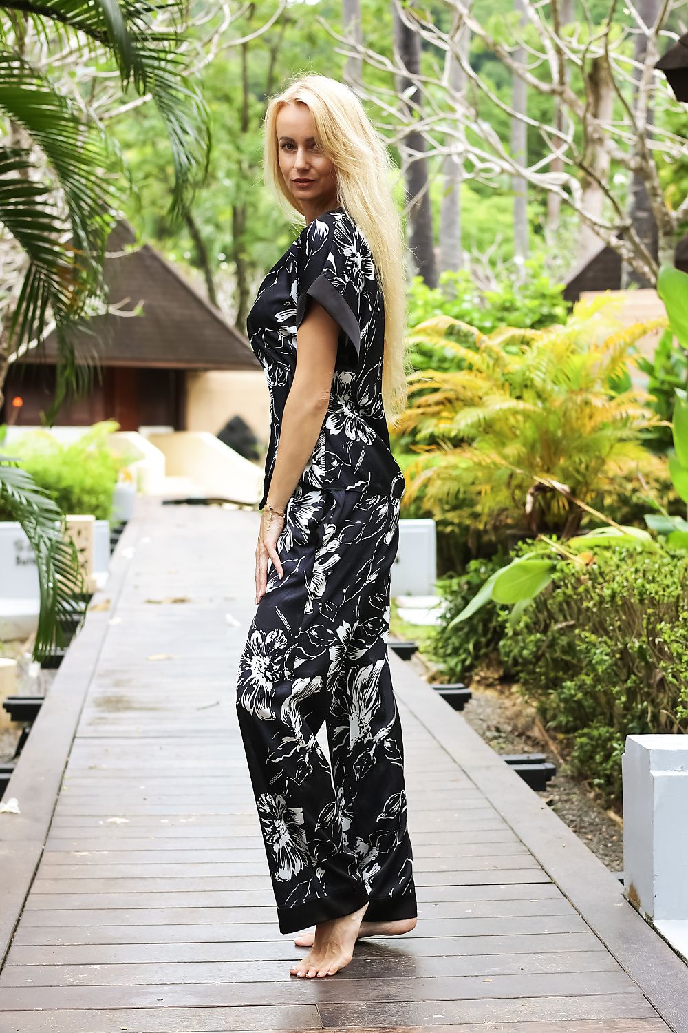 Kalimo Alicuda Floral Silk Satin Pyjamas