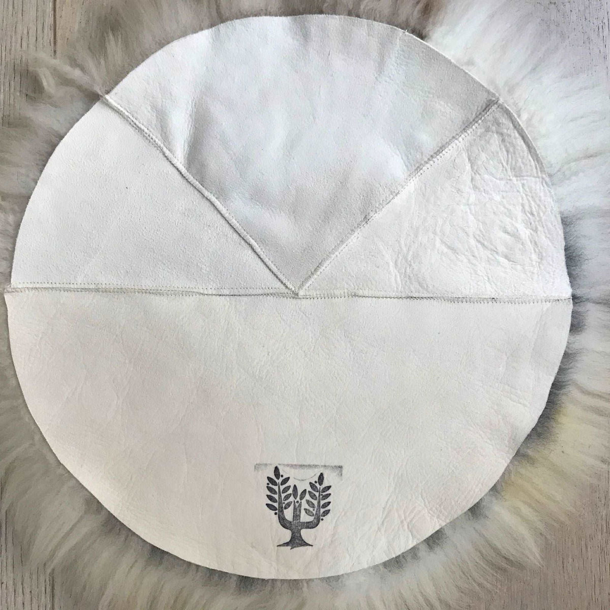 Rare Breed British Sheepskin Roundie Brindle Mix Natural ::: Seat Cover 35cm