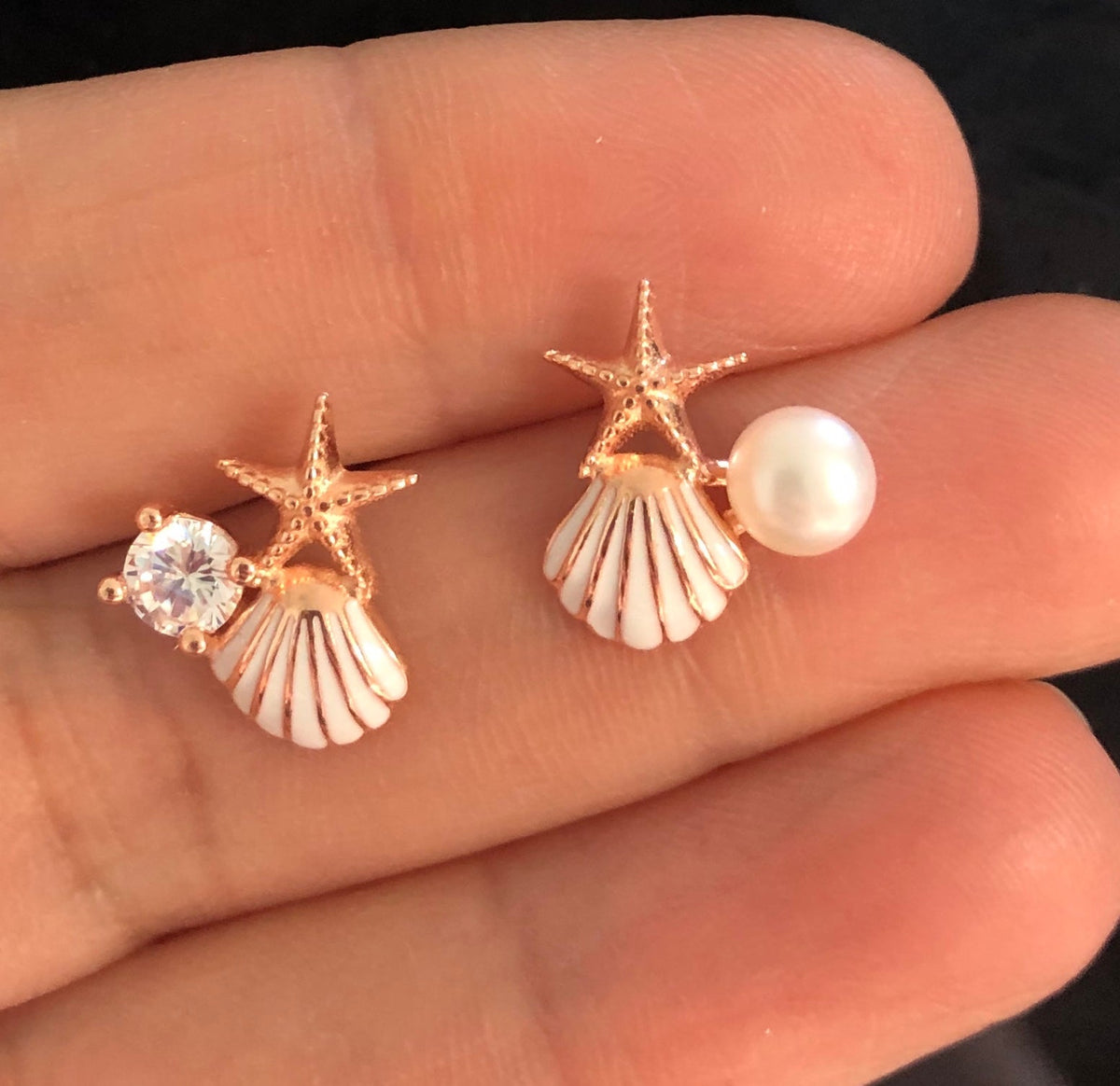 Sea shell studs with pearls one pearl one stone