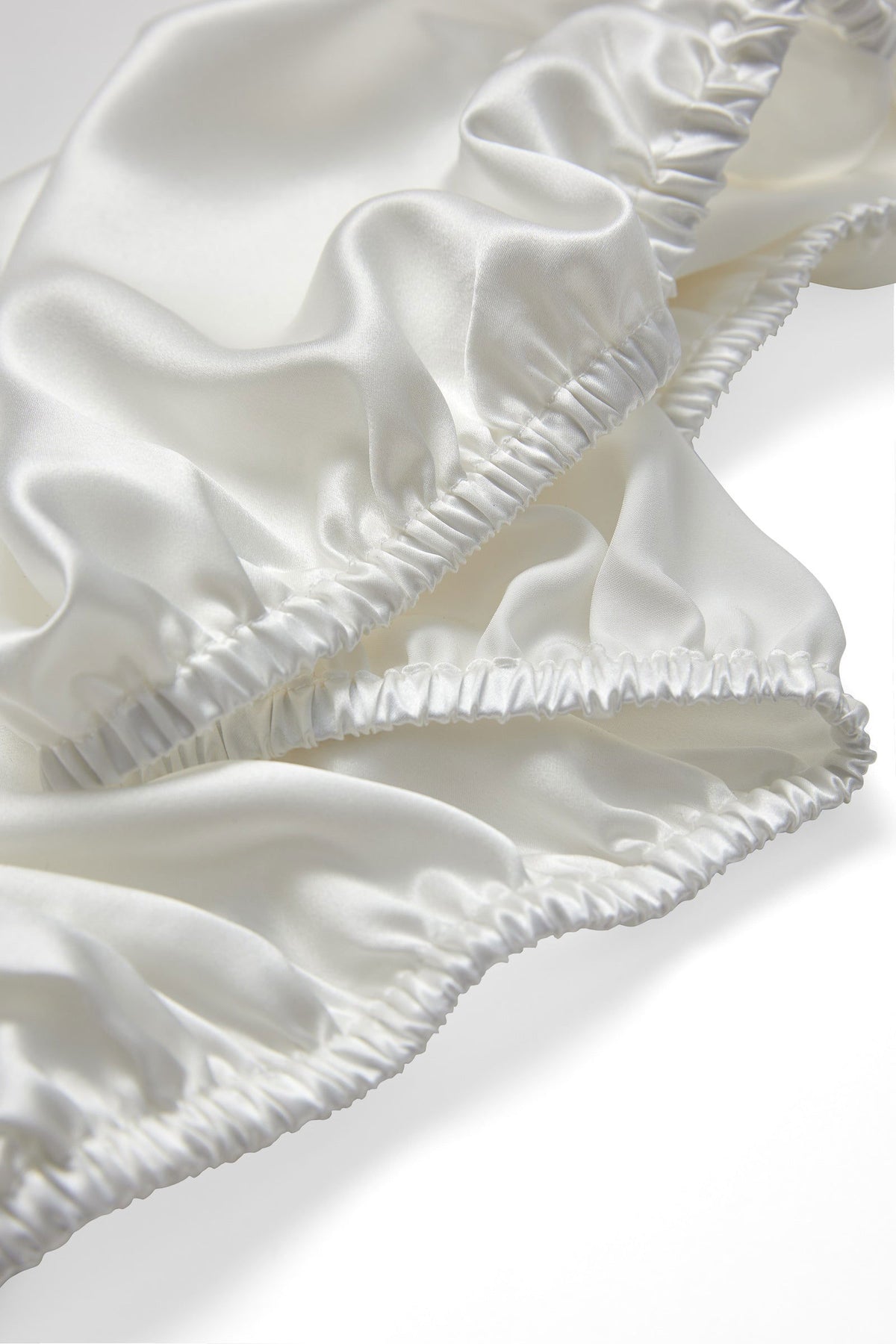 Silk Moses Basket & Carrycot Fitted Sheet - Snow White