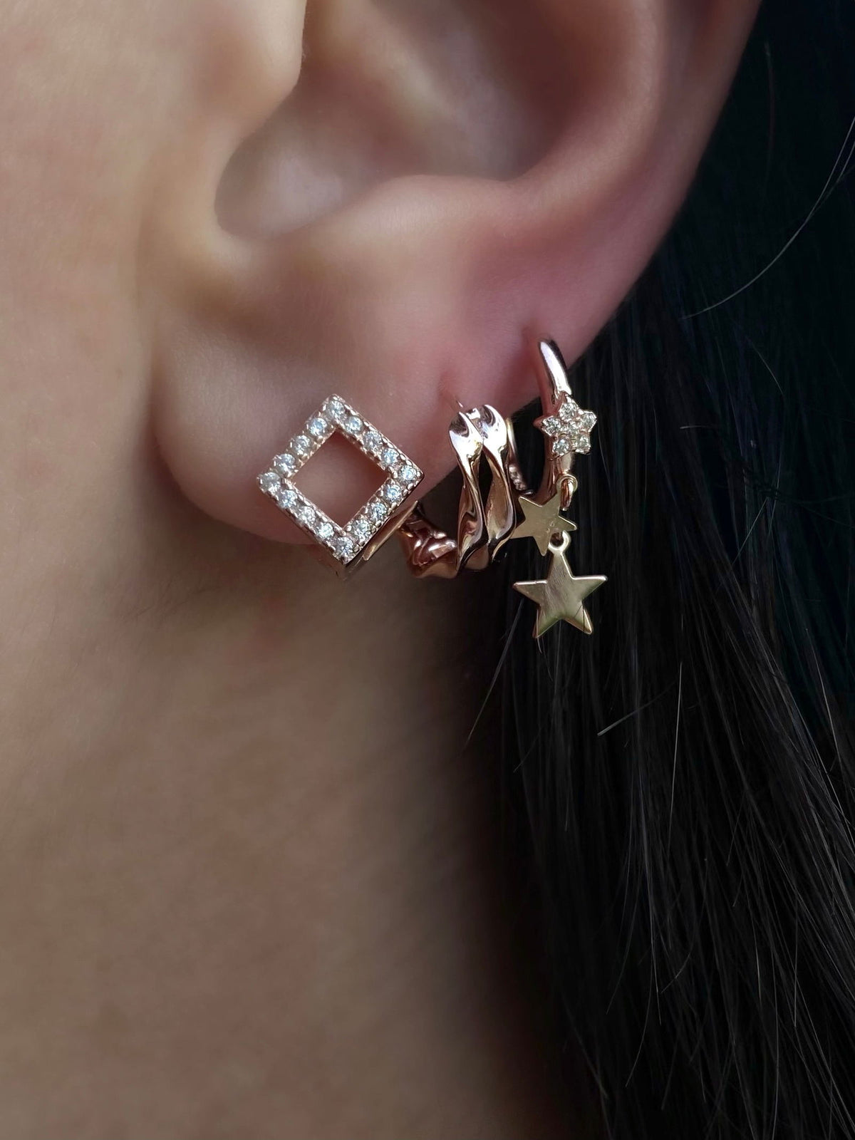 Small Hoop Earrings with 3 Stars