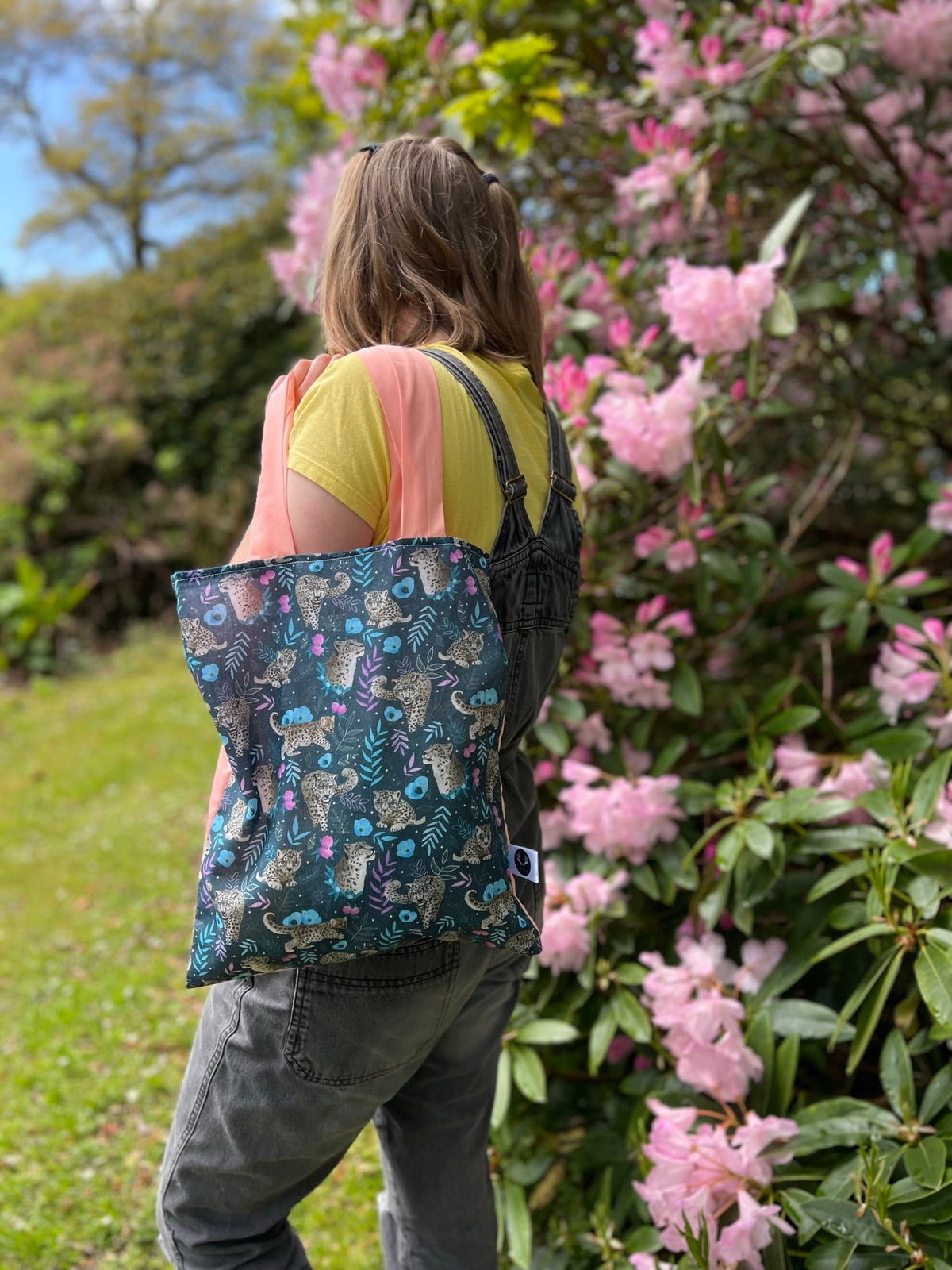 Snow Leopard Tote Bag