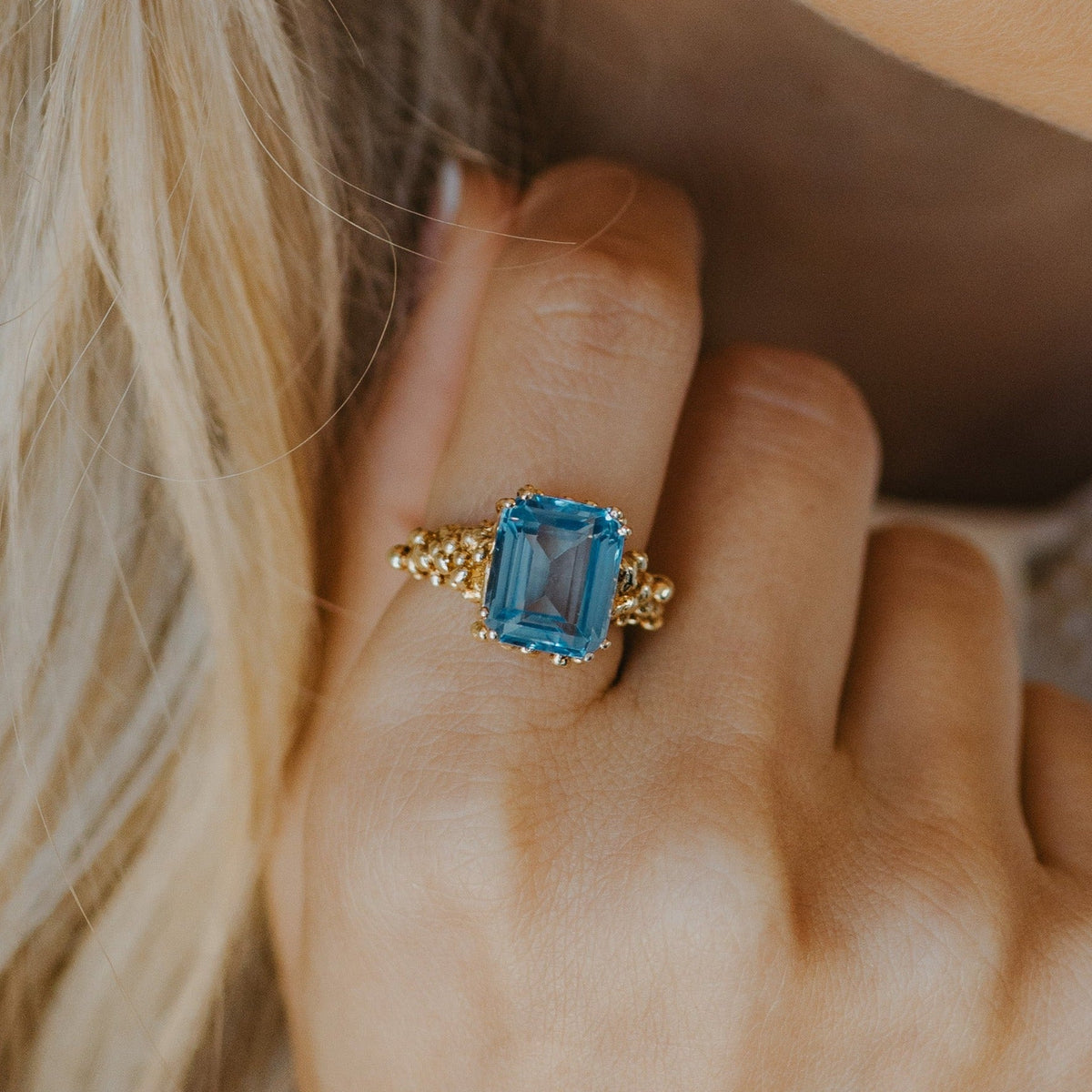 Dainty London Gold Sky Blue Topaz Ring - Aurelia
