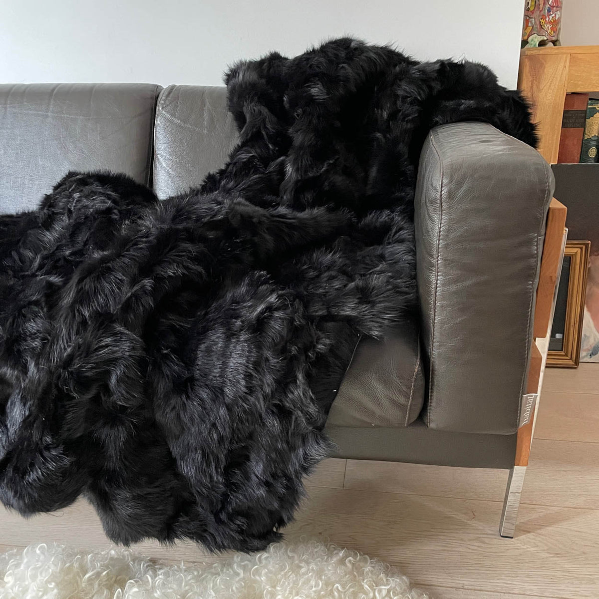 Toscana Shearling Throw | Rug | Obsidian