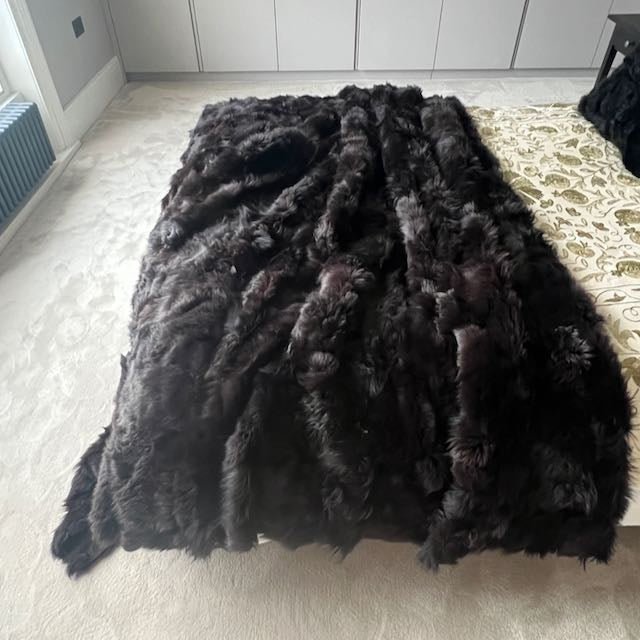 Tuscan Shearling Throw | Fur Blanket | Sheepskin Rug | Dark Chocolate