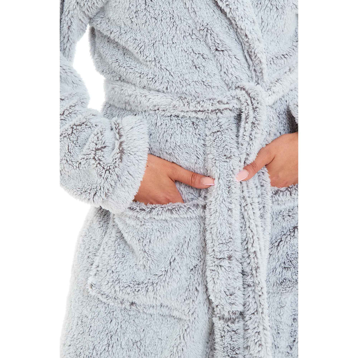 Daisy Dreamer Snuggle Fleece Hooded Robe - Soft Luxurious Dressing Gown