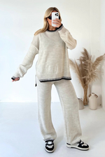 Women’s Casual Loose Two-Piece Loungewear Set with Long Sleeve Top and Trousers