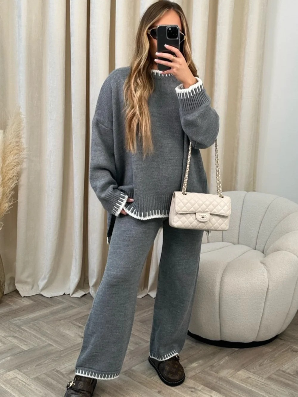 Women’s Casual Loose Two-Piece Loungewear Set with Long Sleeve Top and Trousers