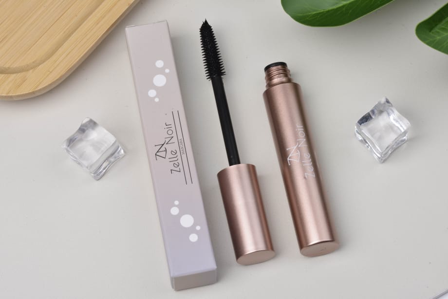 Zelle Noir Matte Mascara Black